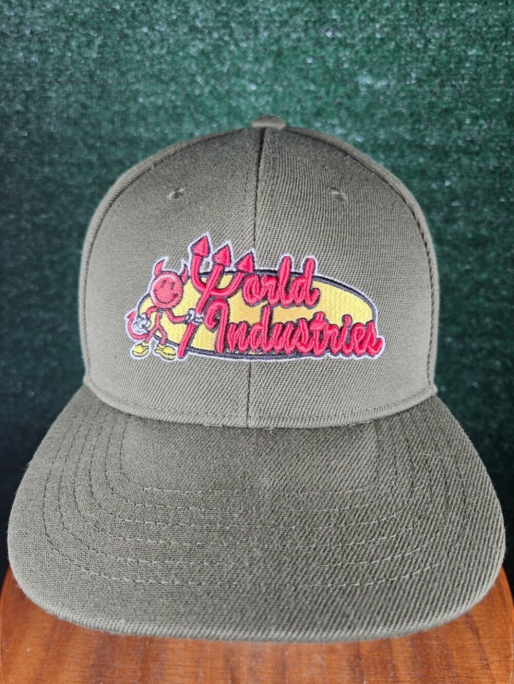 World Industries Skateboarding Willy Flameboy Snapback Hat / Size OSFM